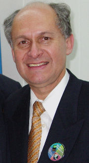 Dr. Manuel Elkin Patarroyo