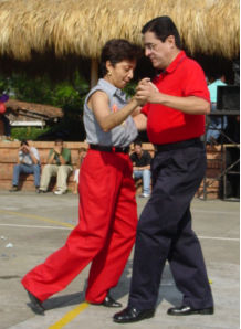 Expertos bailarines de tango