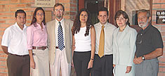 En la gráfica: Jhon James Mora, Natalia González, Roger J. Sandilands, Blanca Zuluaga, Carlos Ramírez, Piedad Gómez e Hipólito González. 
