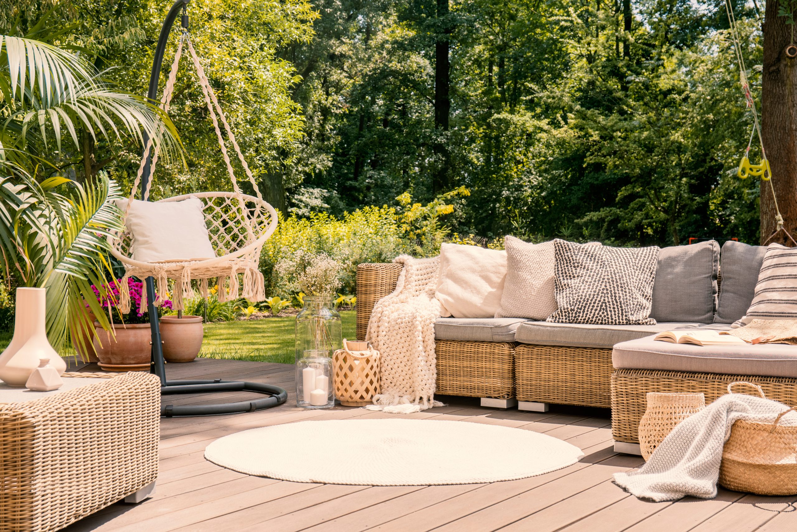 Encuentra el mejor mobiliario para tu jardín en la ferretería online de mayor confianza