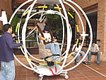 Silla desorientadora espacial.  Pulse aquí para ampliar. 