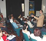 Disertación del Dr. Andrés Navarro en curso de PCS y Celulares