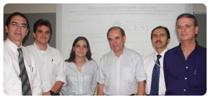 Visita del Doctor Mike Bryant a la Icesi