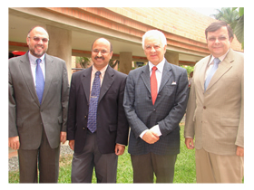 Julián Gaspar, Stive McDaniel