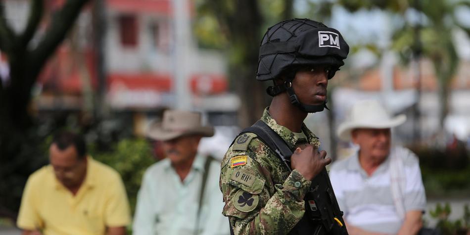 Desde el Concejo insisten en militarizar a Cali