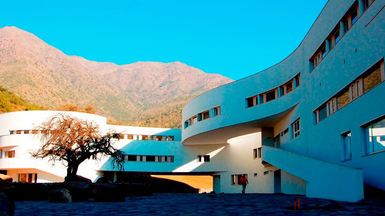 Imagen referente a Universidad Adolfo Ibañez