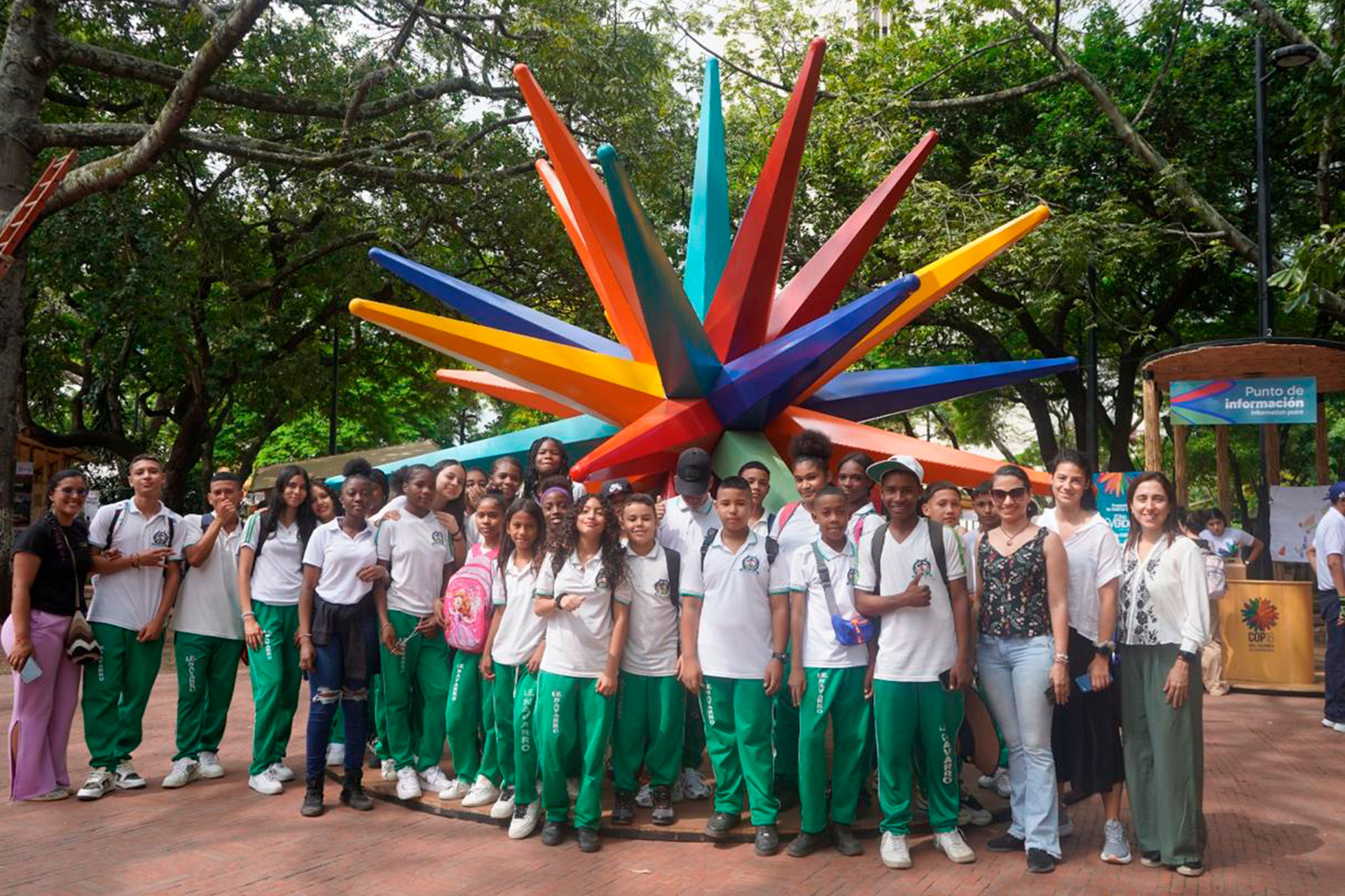 Clic para ver más información de la foto