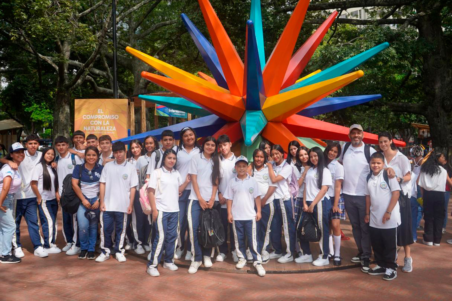 Clic para ver más información de la foto