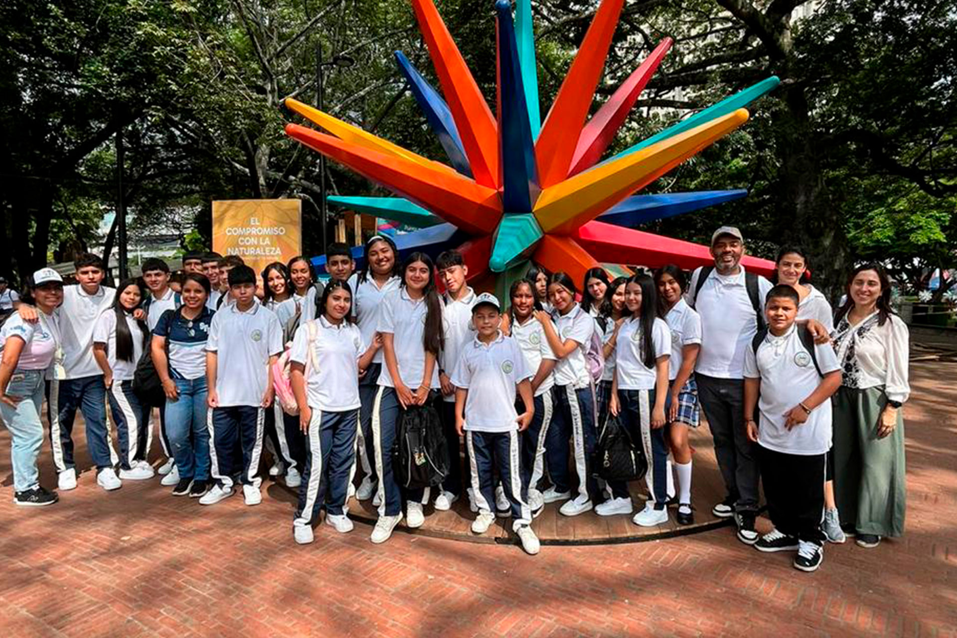 Clic para ver más información de la foto