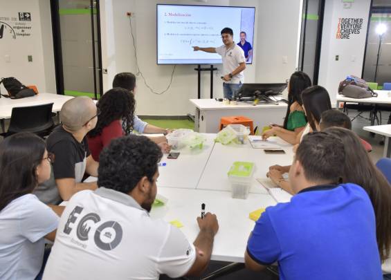 estudiantes involucrados en problemas sociales