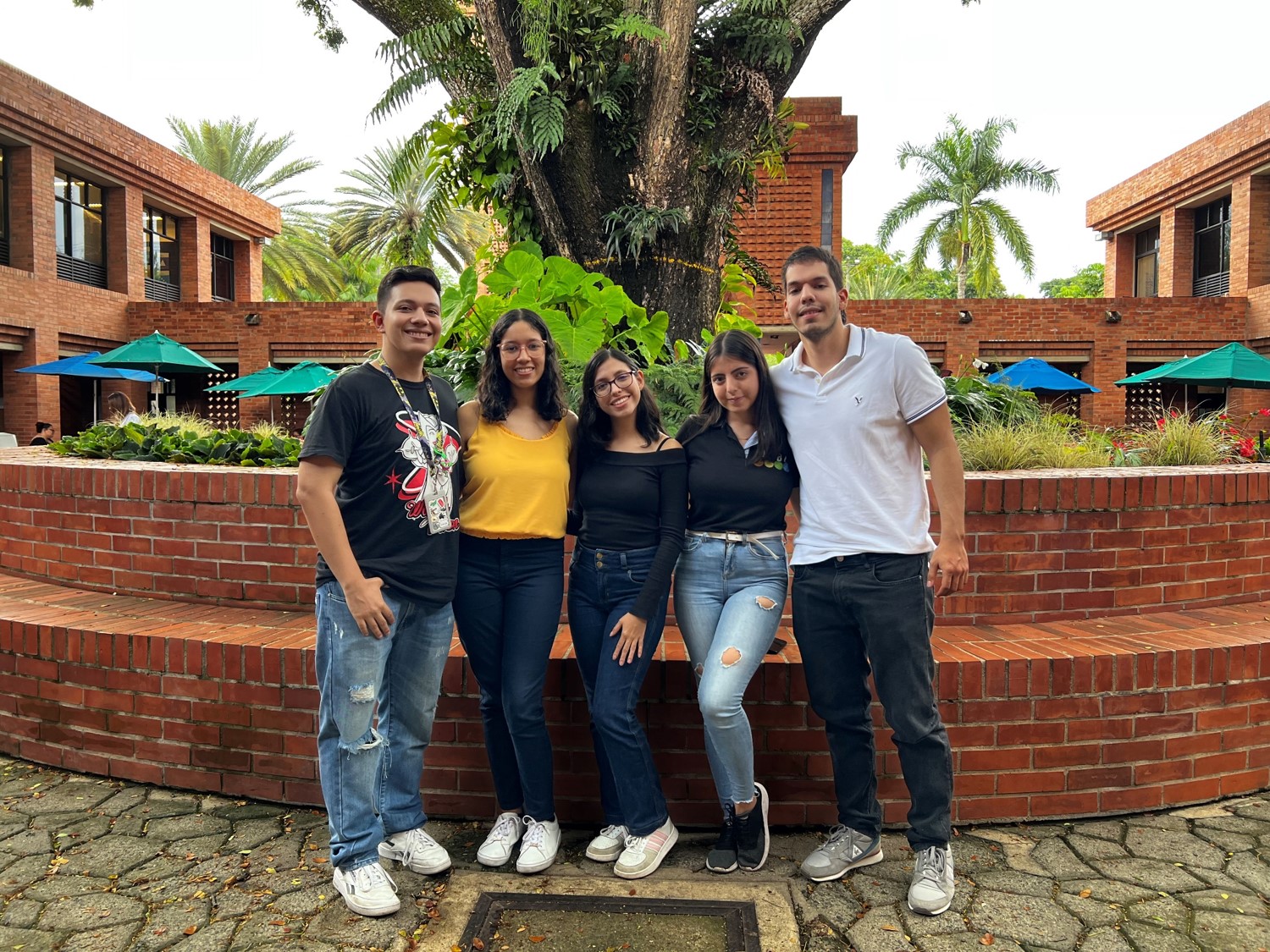 Estudiantes pasantia inter